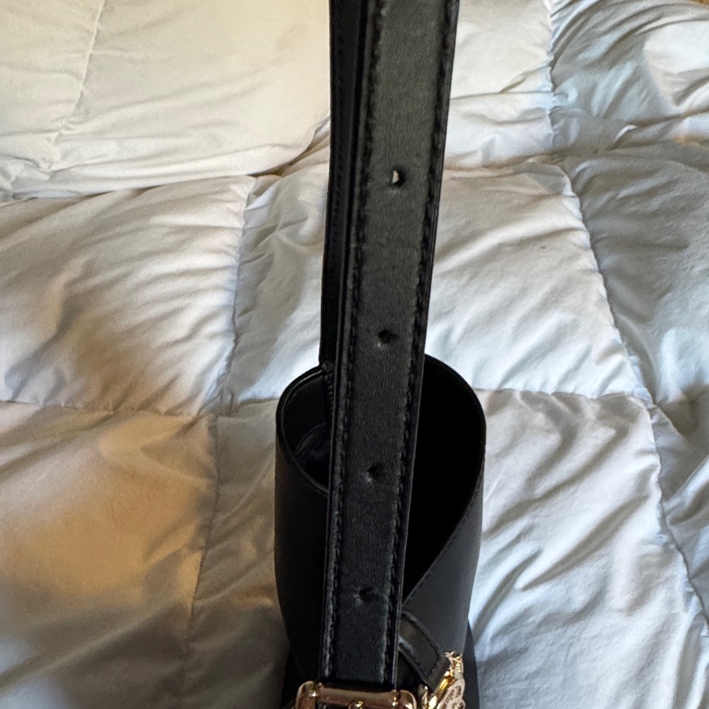 Michael Kors Black Shoulder Bag with Gold Accent - Picture 6 of 11